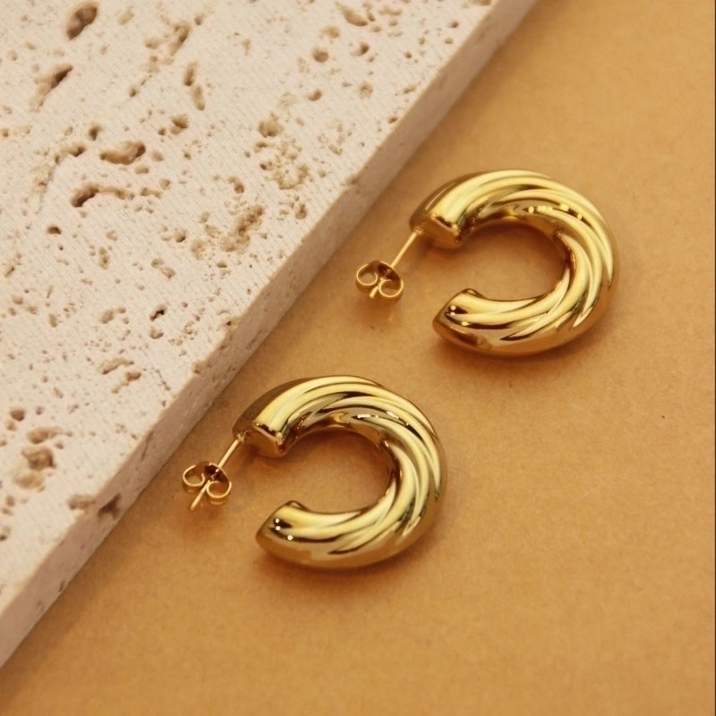 Maui Gold Hoops